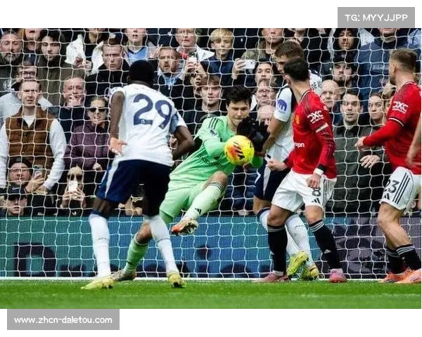 尼斯门将关键扑救瞬间，主场零封功臣